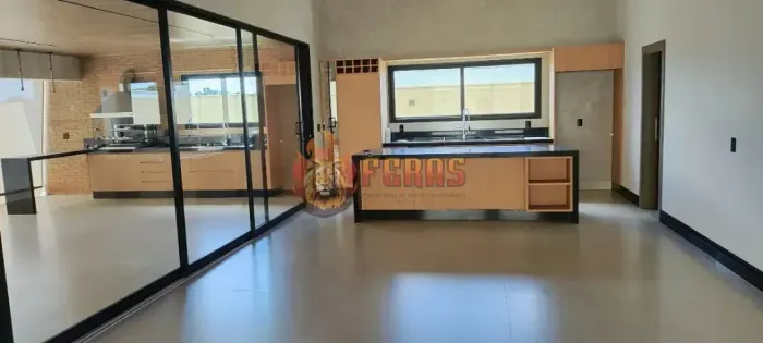Casa Térrea de Alto Padrão à Venda no Parque Ecoresidencial Fazenda Jequitibá Sofisticaçã