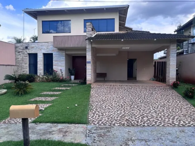 Vendo Casa 4 Quartos Portal do Sol, Sobrado Condomínio Portal do Sol 1, Goiânia