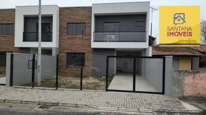 Sobrado com 3 dormitórios à venda, 124 m² por R$ 880.000,00 - Centro - Campo Largo/PR