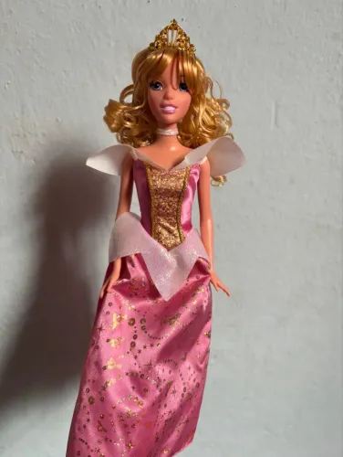 Boneca Barbie Princesa Aurora Disney Mattel