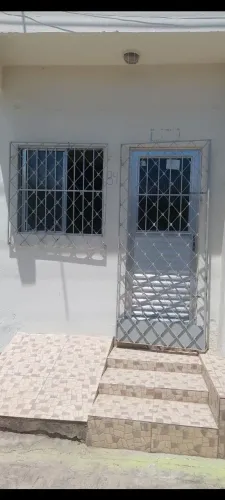 Aluga-se kitnet com energia água e Internet já incluso,lot Jardim Sauara na piabeta