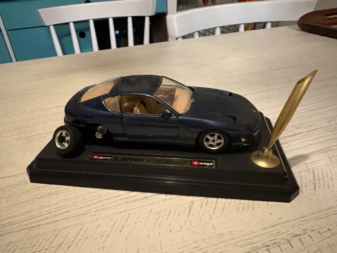 Carro Ferrari Miniatura Original