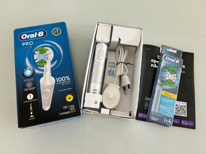 Escova de dentes elétrica nova!