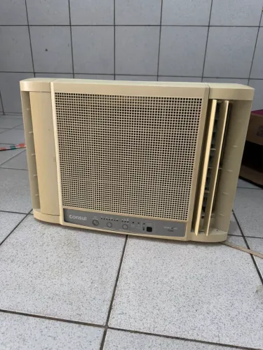 Ar condicionado de janela