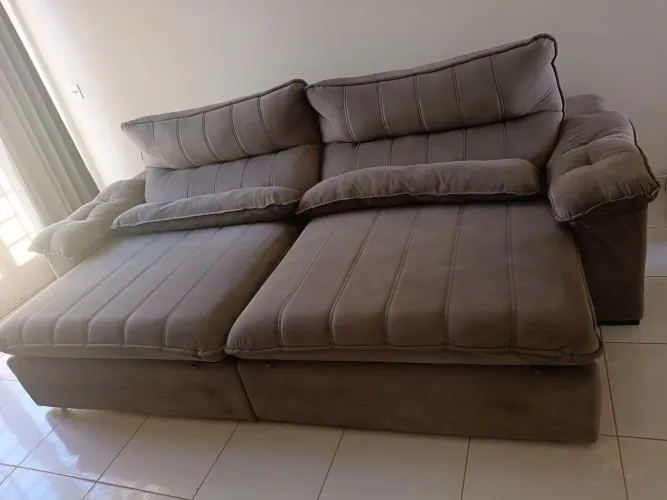 Sofá retrátil