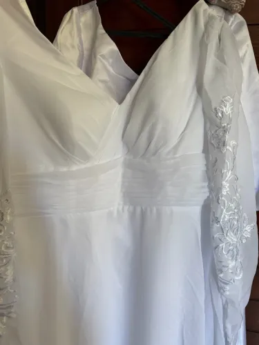 Vestidos de noiva novos