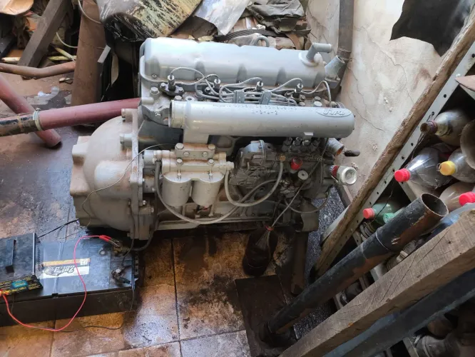 Motor Ford FTO 4.4 