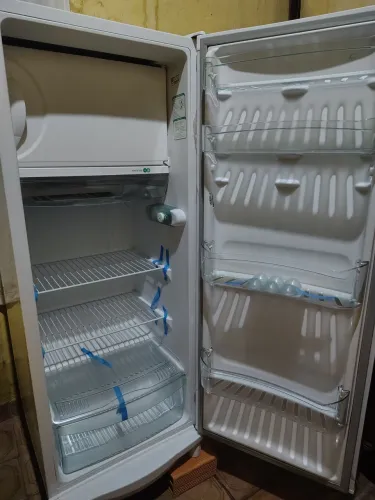 Geladeira nova nunca usada