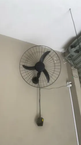 Vendo dois ventiladores