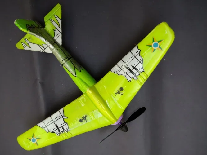 Aviaozinho voador a pilha E-chargers Flying Machine