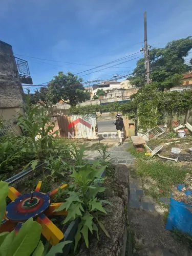 Lote em Avenida Artur Guimarães - Santa Cruz - Belo Horizonte/MG