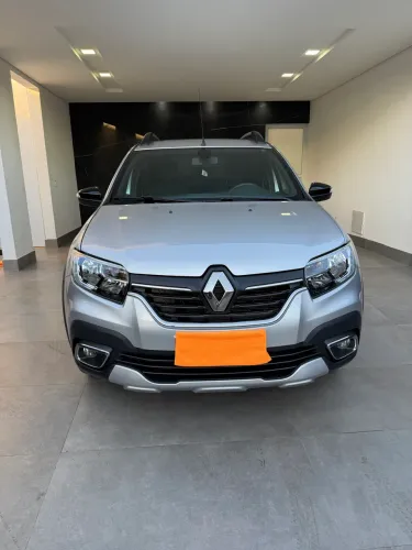 Renault Stepway Iconic Flex 1.6 16V Aut. 2024