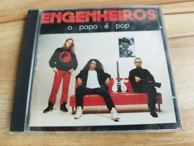 Cd Engenheiros - O Papa é Pop