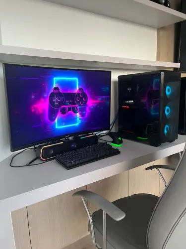 PC Gamer i7-8700 | RX 5600 XT 6GB Sapphire | 16GB RAM | SSD NVMe 1TB + SSD 240GB