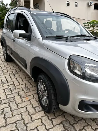 Fiat Uno WAY 1.4 EVO Fire Flex 8V 5P 2015
