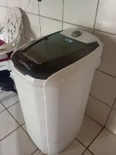 Tanquinho 15 kilos em estado de novo 3500