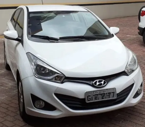 Hyundai HB20S Premium 1.6 Flex 16V Aut. 4P 2015