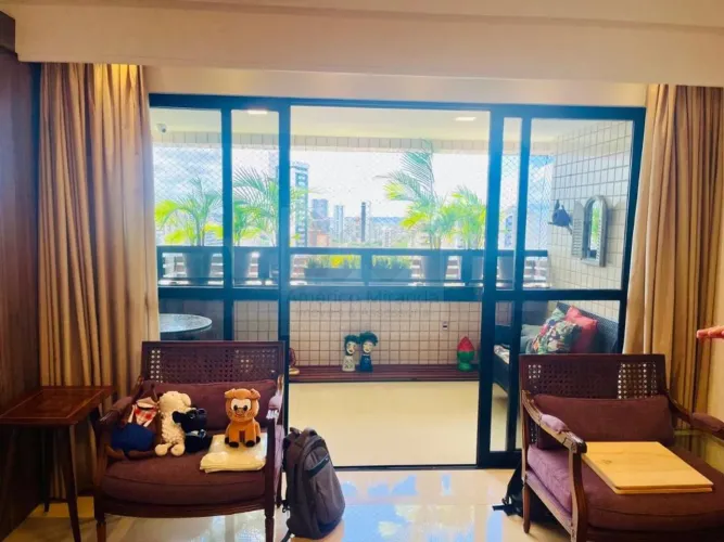 Apartamento à Venda em Espinheiro