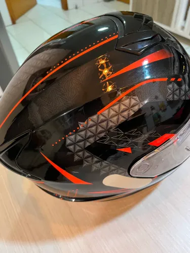 Capacete integral