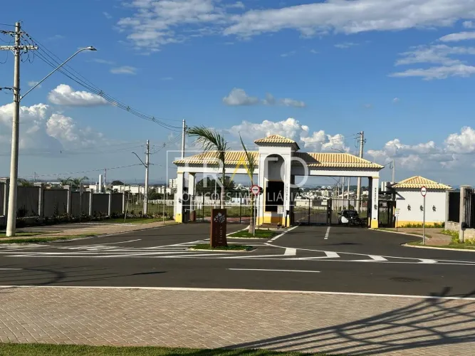 Terreno à venda no Condomínio Terras da Fazenda