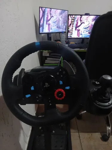Volante Logitech G29 + câmbio + suporte (1 semana de uso, se quiser negocio valor))