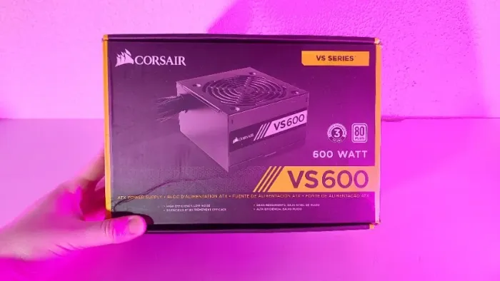Fonte 600w corsair vs600 80 plus white