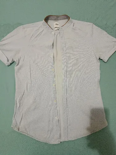 Camisa social de manga curta da Zara
