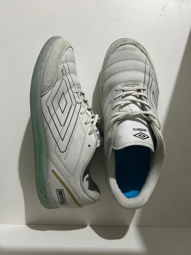 Tênis de futsal Adulto Umbro br