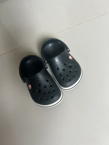 Crocs C7