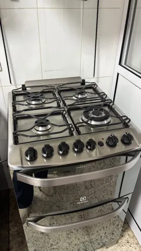Fogão Eletrolux 4 bocas forno duplo