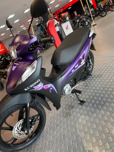 Moto BIZ 125 EX Kuromi