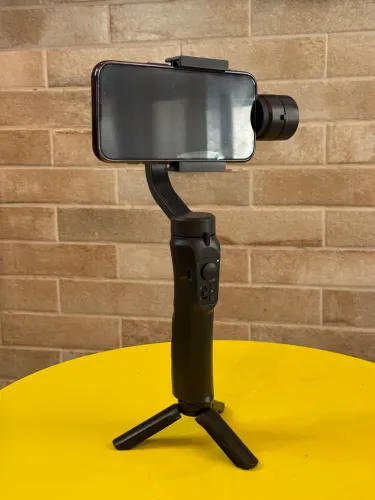 Estabilizador Gimbal Handheld 3-axis para Smartphone IOS E Android Cor Preto