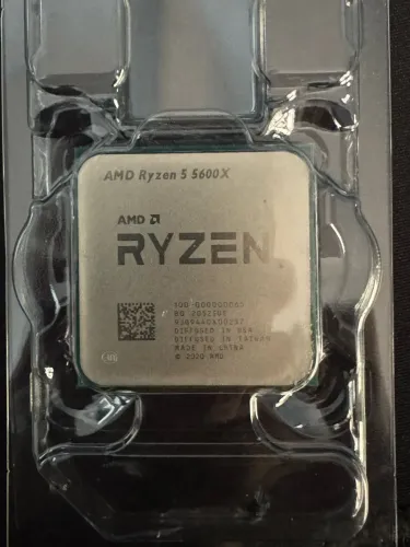 Processador AMD Ryzen 5 5600X - 6 Núcleos / 12 Threads - Estado Perfeito