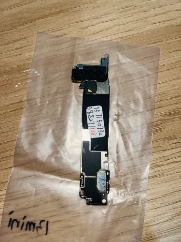 placa do iPhone 13 mini