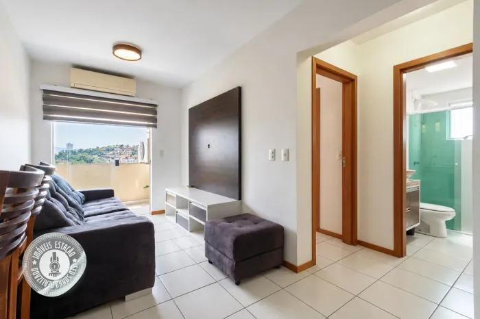 Apartamento 2 dormitórios, 1 suíte a venda no Bairro Vila Nova/Blumenau - Estação Imóveis