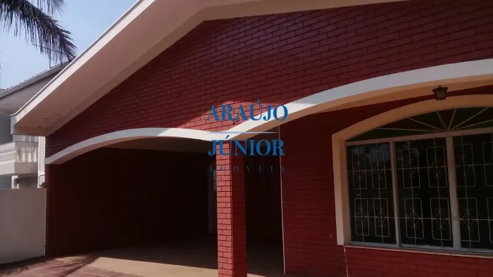 CASA PARA VENDA NO WERNER PLAAS IDEAL PARA CLÍNICAS