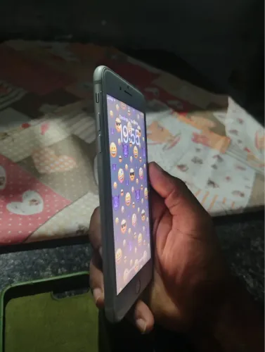 Troco iPhone 8 Plus 64 gigas por Android