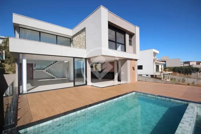CASA DE 4 QUARTOS A VENDA EM CONDOMINIO FECHADO ALPHAVILLE codigo: 341741