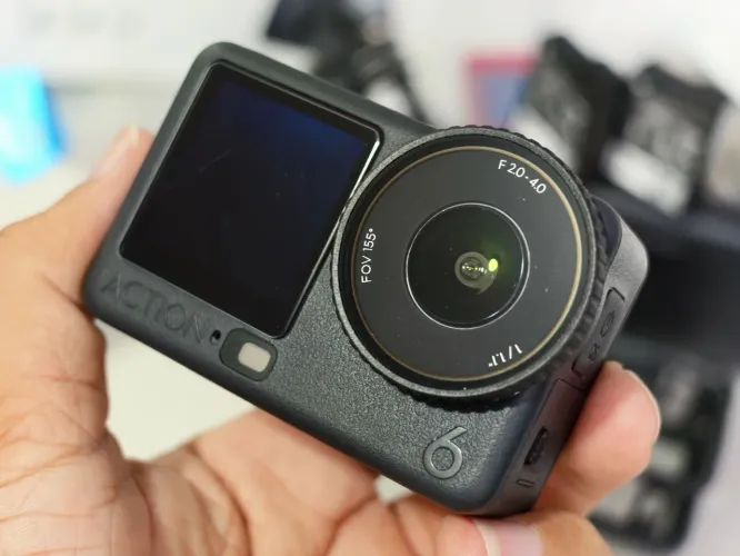 DJI Osmo Action 6 Adventure Combo + Acessórios