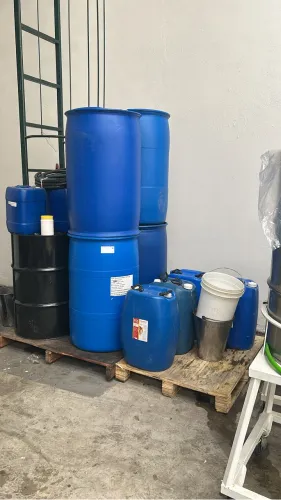 Tambores de plástico 200 litros