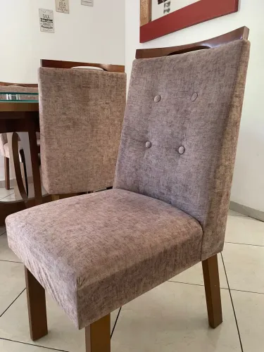 ? Mesa de Jantar Oval com Vidro + 6 Cadeiras - Ótimo Estado  