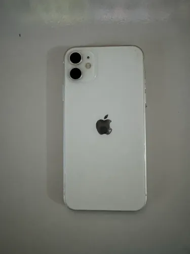IPhone 11. 64 gb 