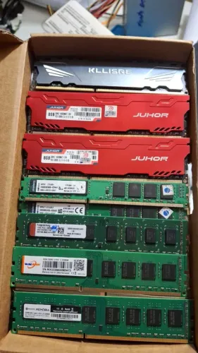 Ddr3 8gb e 4 gb disponível 