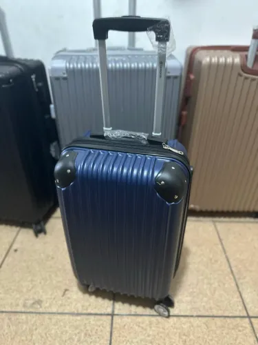 Malas de viagem nova promoção 250 a grande pequena 200