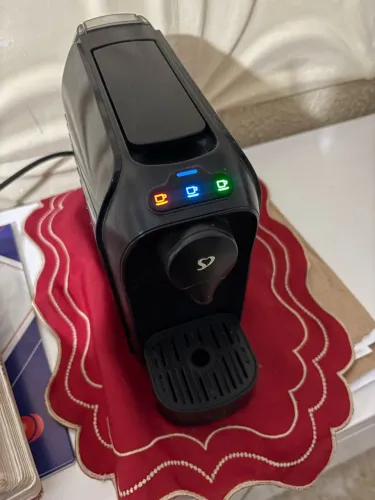CAFETEIRA 3 corações