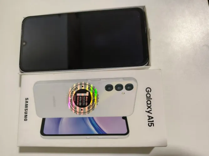 Samsung Galaxy A15 4G Dual SIM 128 GB Azul-claro 4 GB RAM (Usado)
