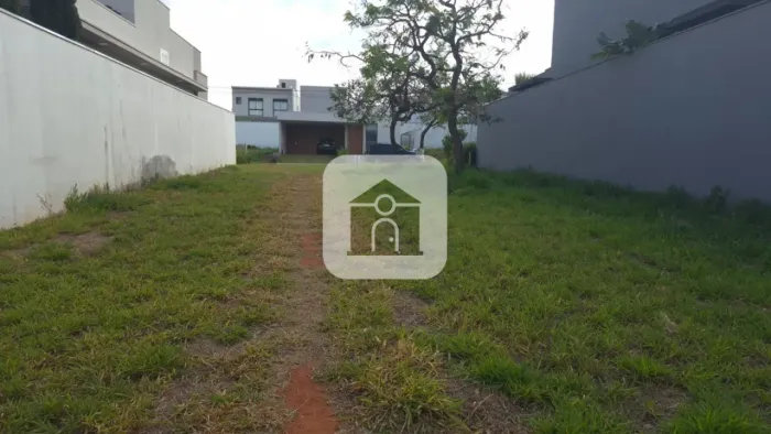Terreno para venda no bairro Jardim Botânico