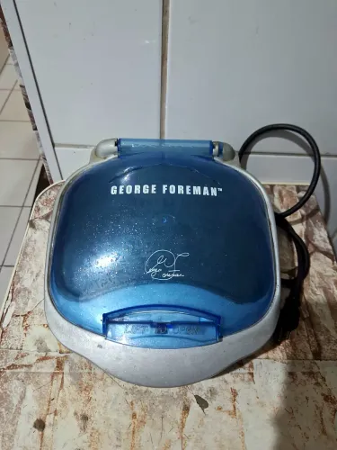 SANDUICHEIRA E GRILL GEORGE FOREMAN