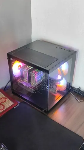 PC GAMER RYZEN 5 1600 RX 550 4gb 16 RAM 3200mhz