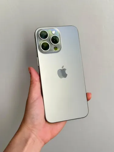 15 PRO MAX 256 GB